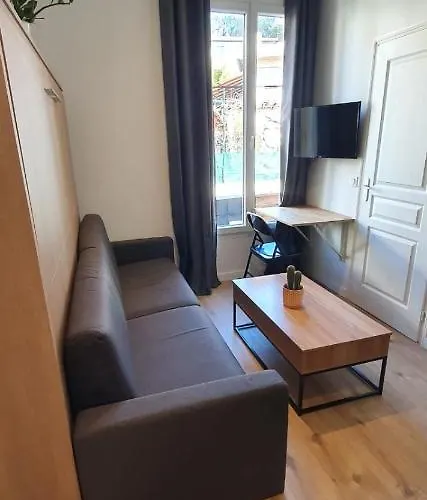 Apartment Valrose *